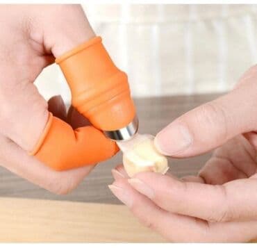 Praktik Baş Barmağın Qoruyucu Əlcəyi Tərəvəz Meyvə Soyan Kəsmə Soyucu lalafo.az -da Praktik Baş Barmağın Qoruyucu Əlcəyi Tərəvəz Meyvə Soyan Kəsmə Soyucu