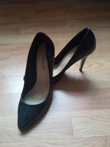 Угги: Туфли, Размер: 36, цвет - Черный, Б/у at lalafo.az — 1 Угги: Туфли, Размер: 36, цвет - Черный, Б/у — 1