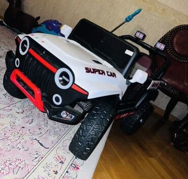 Uşaq üçün elektrikli jeep tipli ride-on maşın - Korpus: ağ-qara lalafo.az -da Uşaq üçün elektrikli jeep tipli ride-on maşın - Korpus: ağ-qara