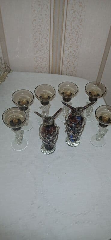 Şüşə dəst – dekorativ karaf və qədəhlər - Tərkib: 2 ədəd bəzəkli lalafo.az -da Şüşə dəst – dekorativ karaf və qədəhlər - Tərkib: 2 ədəd bəzəkli