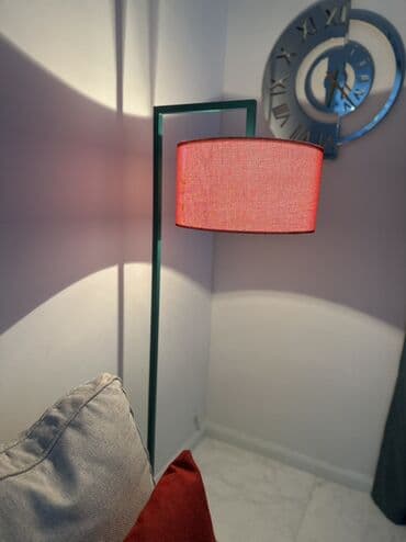 Müasir dizaynlı torşer lampa - Tip: Döşəmə (floor) lampa - Korpus lalafo.az -da Müasir dizaynlı torşer lampa - Tip: Döşəmə (floor) lampa - Korpus