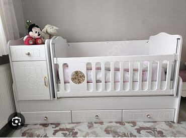 Oğlan və qız üçün, Dördbucaq, Beşik, Dəstsiz, Matrassız, Yellənmə mexanizmsiz lalafo.az -da Oğlan və qız üçün, Dördbucaq, Beşik, Dəstsiz, Matrassız, Yellənmə mexanizmsiz