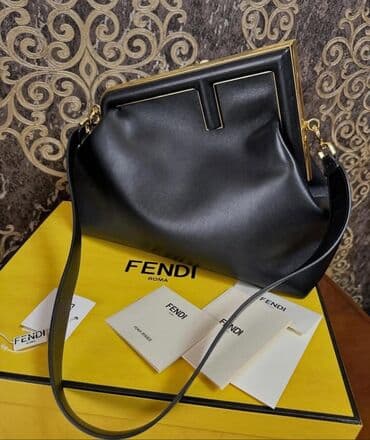Çiyin çantası, Fendi lalafo.az -da Çiyin çantası, Fendi