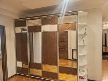 İşlənmiş, 4 qapılı Düz dolab, Dəhliz dolabı lalafo.az -da İşlənmiş, 4 qapılı Düz dolab, Dəhliz dolabı