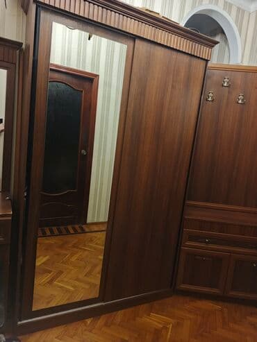 İşlənmiş, Kupe, 2 qapılı Düz dolab, Dəhliz dolabı lalafo.az -da İşlənmiş, Kupe, 2 qapılı Düz dolab, Dəhliz dolabı