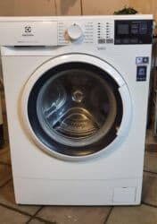 Electuralux 6 kq ideal vəziyyətdə 170 azn. Unv Binə qəsəbəsi. Ramilə lalafo.az -da Electuralux 6 kq ideal vəziyyətdə 170 azn. Unv Binə qəsəbəsi. Ramilə