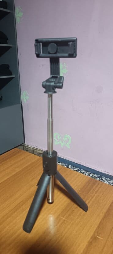 Селфи палки: Universal selfi çubuğu və mini tripod - 2-si 1-də: həm selfi çubuğu at lalafo.az — 4 Селфи палки: Universal selfi çubuğu və mini tripod - 2-si 1-də: həm selfi çubuğu — 4
