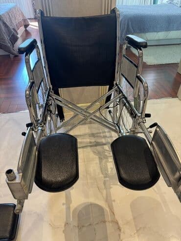 Tibbi maskalar: Tualet funksiyalı əlil arabası - Çərçivə: parlaq xrom-metall lalafo.az -da — 1 Tibbi maskalar: Tualet funksiyalı əlil arabası - Çərçivə: parlaq xrom-metall — 1