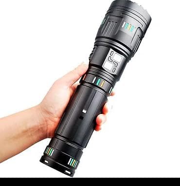 Qara rəngdə, tutacaqlı və bir neçə düyməsi olan böyük ölçülü əl lalafo.az -da Qara rəngdə, tutacaqlı və bir neçə düyməsi olan böyük ölçülü əl