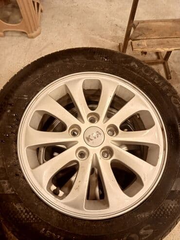 KIA orijinal yüngül lehimli disk və yay mövsümü şinləri dəsti. - lalafo.az -da KIA orijinal yüngül lehimli disk və yay mövsümü şinləri dəsti. -