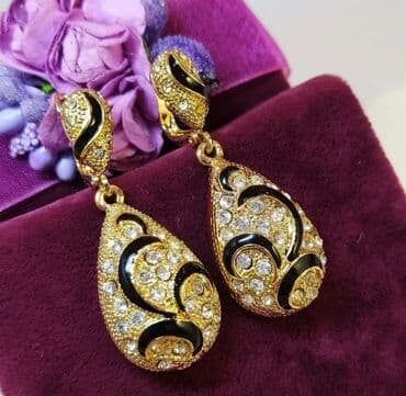 Mağaza bağlanıb əldə qalan bujuteriyalar ucuz qiymətə satılır lalafo.az -da Mağaza bağlanıb əldə qalan bujuteriyalar ucuz qiymətə satılır