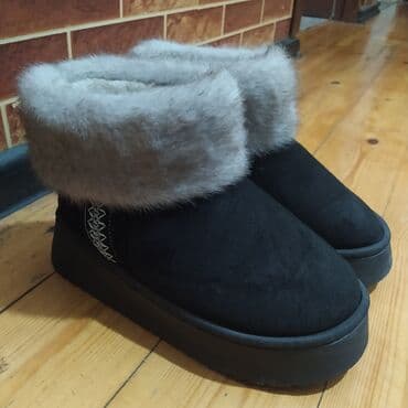 Uqqilər, Ölçü: 36.5, rəng - Qara, Yeni lalafo.az -da Uqqilər, Ölçü: 36.5, rəng - Qara, Yeni