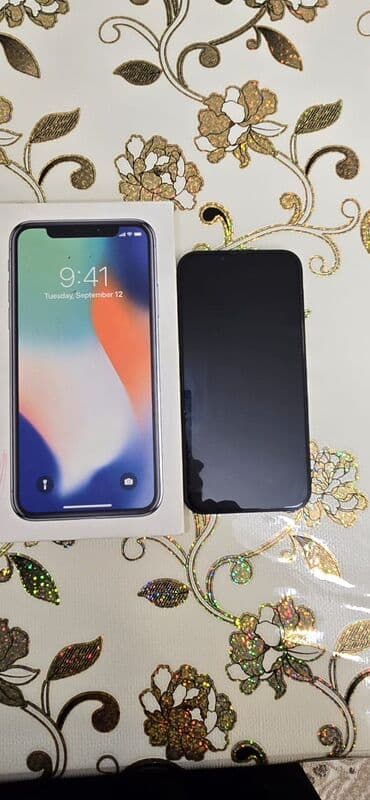 IPhone X, Qara, Face ID lalafo.az -da IPhone X, Qara, Face ID