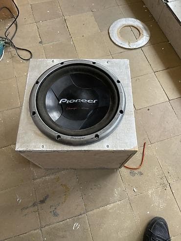 Pioneer basofqa 1000w du usdada olmuyuf at lalafo.az Pioneer basofqa 1000w du usdada olmuyuf