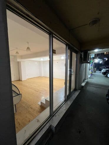 Kommersiya obyekti – geniş vitrinli giriş, açıq planlı zal və sanitar lalafo.az -da — 6 Kommersiya obyekti – geniş vitrinli giriş, açıq planlı zal və sanitar — 6