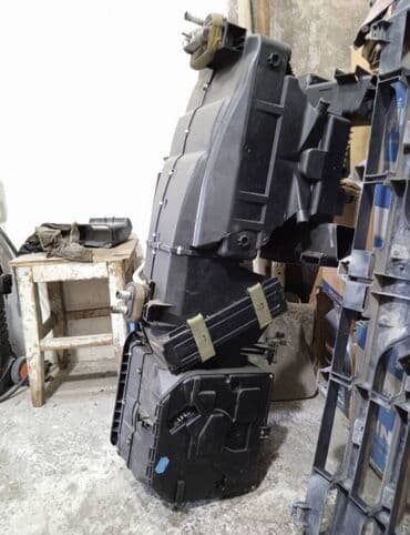 Mercedes W 210 peç və kondisioner radiatoru və korpusu hərəsi 50 azn lalafo.az -da Mercedes W 210 peç və kondisioner radiatoru və korpusu hərəsi 50 azn