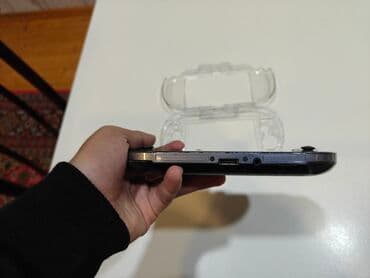 Xbox Series X: Sony PlayStation Vita (PSVITA) əl konsolu Proşivkalıdır, əla işləyir lalafo.az -da — 5 Xbox Series X: Sony PlayStation Vita (PSVITA) əl konsolu Proşivkalıdır, əla işləyir — 5