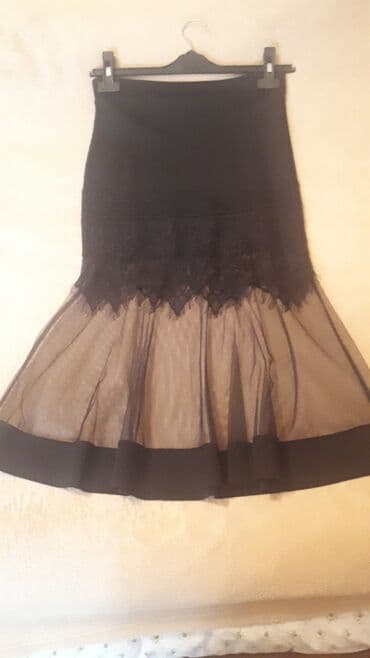 Etekler M razmer : Qara Givenchy 50 manat,bordo ve boz her biri 5 lalafo.az -da Etekler M razmer : Qara Givenchy 50 manat,bordo ve boz her biri 5