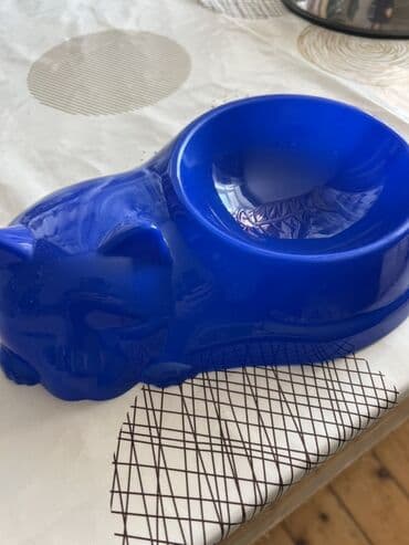 Mavi plastik pişik formalı yem/qida qabı - Material: möhkəm, yüngül lalafo.az -da Mavi plastik pişik formalı yem/qida qabı - Material: möhkəm, yüngül
