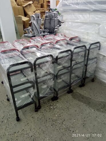 Şüşeli etegerkalar Tam keffiyetli ve gorkemli avadanliqlardir Qalın lalafo.az -da Şüşeli etegerkalar Tam keffiyetli ve gorkemli avadanliqlardir Qalın