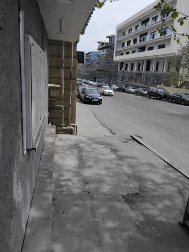 Sürətli alver olan "kiöskdür" Azadlıq metrosuna yaxın yerdir lalafo.az -da Sürətli alver olan "kiöskdür" Azadlıq metrosuna yaxın yerdir