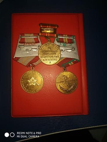 Sovet dövrünə aid yubiley medallar dəsti Təsvir: - Üçlü medallar lalafo.az -da Sovet dövrünə aid yubiley medallar dəsti Təsvir: - Üçlü medallar