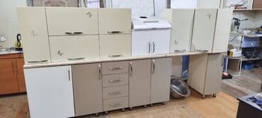 Mətbəx mebeli satılır. Qiymət 350azn. Ölçü 3metr, Matreal lalafo.az -da Mətbəx mebeli satılır. Qiymət 350azn. Ölçü 3metr, Matreal