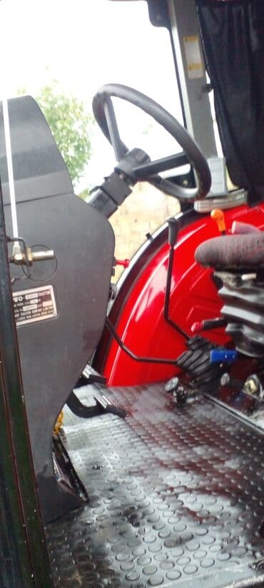 YTO kənd təsərrüfatı traktoru - Marka/model: YTO (kabinli) - Gövdə lalafo.az -da YTO kənd təsərrüfatı traktoru - Marka/model: YTO (kabinli) - Gövdə