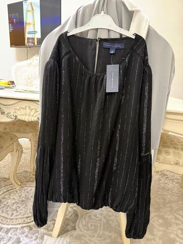 ORIGINAL TOMMY Amerikadan 79 dollara alinib yeni 135 azn M razmerdir S lalafo.az -da ORIGINAL TOMMY Amerikadan 79 dollara alinib yeni 135 azn M razmerdir S