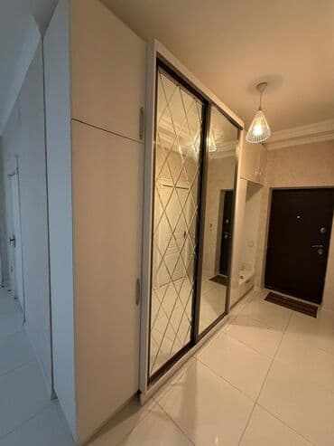 İşlənmiş, 2 qapılı Düz dolab, Dəhliz dolabı lalafo.az -da İşlənmiş, 2 qapılı Düz dolab, Dəhliz dolabı