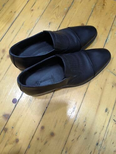 Qara rəngli kişilər üçün slip-on ayaqqabı - Brend: Gramond (daxili lalafo.az -da Qara rəngli kişilər üçün slip-on ayaqqabı - Brend: Gramond (daxili