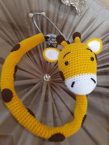 Usaq həkim pediatr ucunfonendoskopa kecən cexol . Əl isidir . Pучная lalafo.az -da Usaq həkim pediatr ucunfonendoskopa kecən cexol . Əl isidir . Pучная