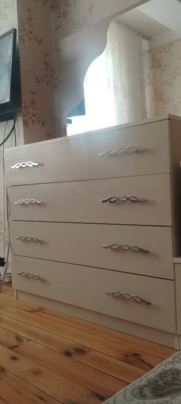 Təzədir qırığı söküyü yoxdur lalafo.az -da Təzədir qırığı söküyü yoxdur