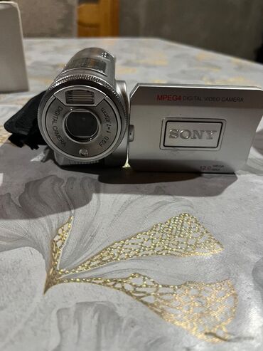 Salam normal vəziyətdədir sadəcə batareya və adapteri yoxdur. Sd kart lalafo.az -da Salam normal vəziyətdədir sadəcə batareya və adapteri yoxdur. Sd kart