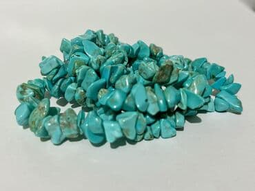 Təbii firuzə daşlı boyunbağı. Uzunluğu 80 sm. - Material: təbii lalafo.az -da Təbii firuzə daşlı boyunbağı. Uzunluğu 80 sm. - Material: təbii