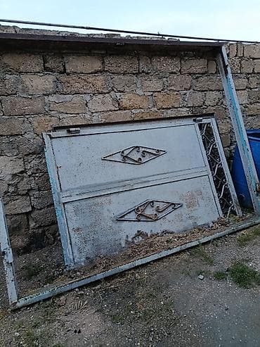 Dəmir Həyət darvazası, 3 m, Mexaniki, Şəbəkə ilə, rəng - Boz, Ünvandan götürmə lalafo.az -da Dəmir Həyət darvazası, 3 m, Mexaniki, Şəbəkə ilə, rəng - Boz, Ünvandan götürmə
