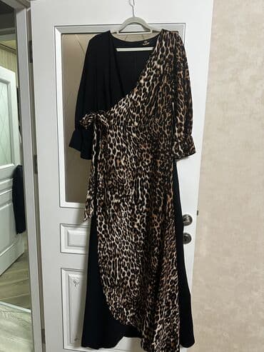 Ziyafet paltari 2 defe geyilib ideal veziyyetde lalafo.az -da Ziyafet paltari 2 defe geyilib ideal veziyyetde