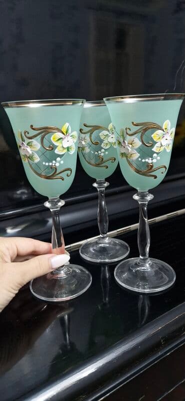 Qədəhlər, rəng - Yaşıl, Şüşə lalafo.az -da Qədəhlər, rəng - Yaşıl, Şüşə