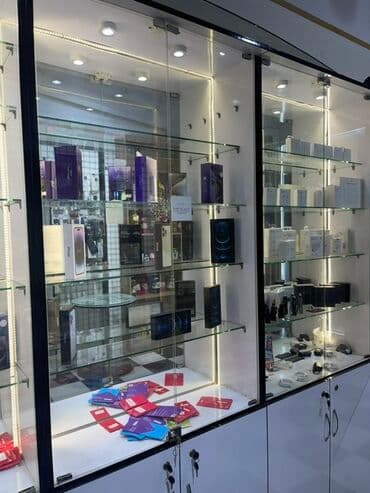 28 May Metrosunun çıkışında
Telefon Vitrini Arendaya verilir lalafo.az -da 28 May Metrosunun çıkışında
Telefon Vitrini Arendaya verilir