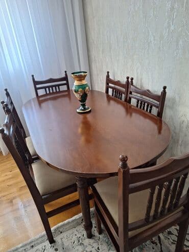 Qonaq otağı üçün, İşlənmiş, Açılmayan, Oval masa, 6 stul lalafo.az -da Qonaq otağı üçün, İşlənmiş, Açılmayan, Oval masa, 6 stul