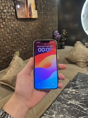 IPhone 13, 128 GB, Ağ, Simsiz şarj, Face ID lalafo.az -da IPhone 13, 128 GB, Ağ, Simsiz şarj, Face ID