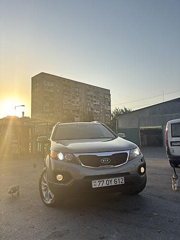 Kia Sorento: 2 l | 2011 il Krossover lalafo.az -da Kia Sorento: 2 l | 2011 il Krossover