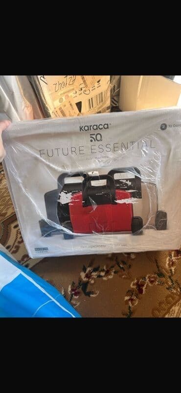 Rəng - Qırmızı Satin Dəsmal lalafo.az -da Rəng - Qırmızı Satin Dəsmal