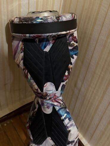 Qrafik naxışlı iki təkərli hoverboard (self-balance skuter) - Korpus lalafo.az -da Qrafik naxışlı iki təkərli hoverboard (self-balance skuter) - Korpus