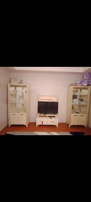 Qonaq otağı üçün vitrin və TV stendi dəstəsi - Dəst tərkibi: 2 ədəd lalafo.az -da Qonaq otağı üçün vitrin və TV stendi dəstəsi - Dəst tərkibi: 2 ədəd