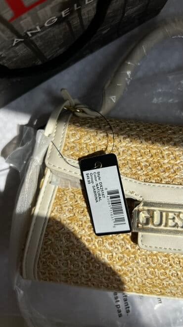 Çiyin çantası, Guess lalafo.az -da Çiyin çantası, Guess