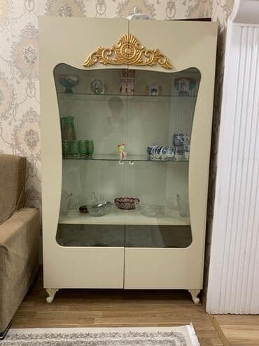 Şüşəli dolab vitrini lalafo.az -da Şüşəli dolab vitrini