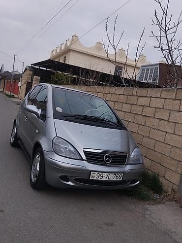 Mercedes-Benz A-Class (A160), gümüşü rəng, hetçbek kuzov. Əsas lalafo.az -da Mercedes-Benz A-Class (A160), gümüşü rəng, hetçbek kuzov. Əsas