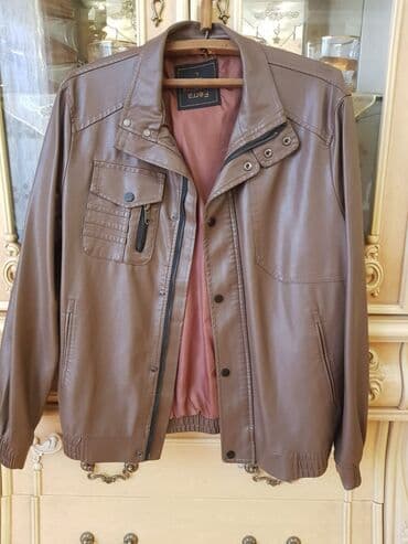 Ferra brendi kişi gödəkçə - Ölçü: L (etiketdə “size L” qeyd olunub) - lalafo.az -da Ferra brendi kişi gödəkçə - Ölçü: L (etiketdə “size L” qeyd olunub) -