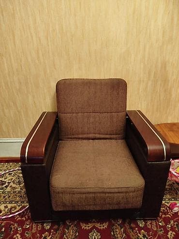 Di̇van-kravat, Divan, Açılan lalafo.az -da Di̇van-kravat, Divan, Açılan